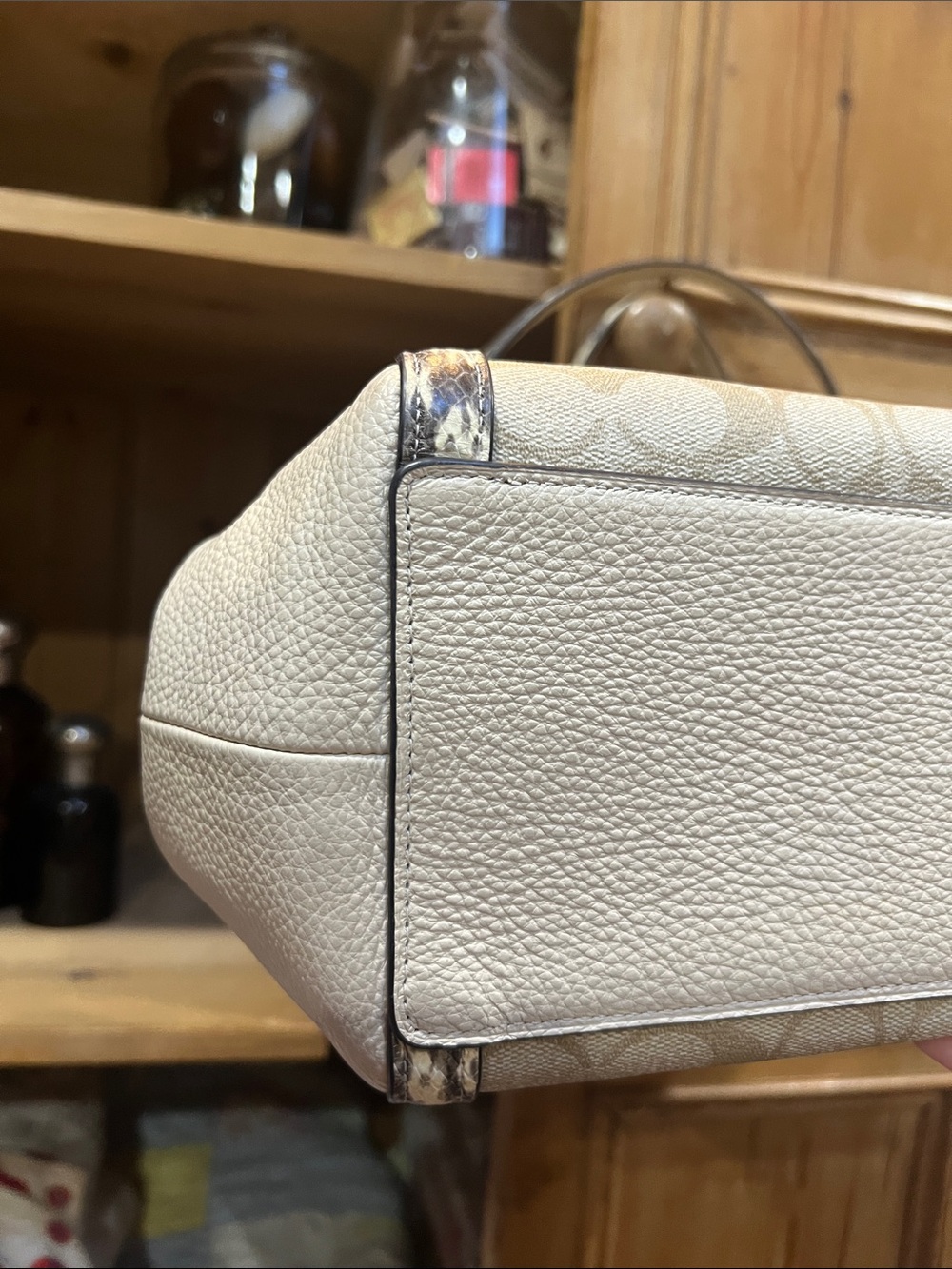 Coach C7332 Kristy Shoulder Bag - Picture 5 of 14